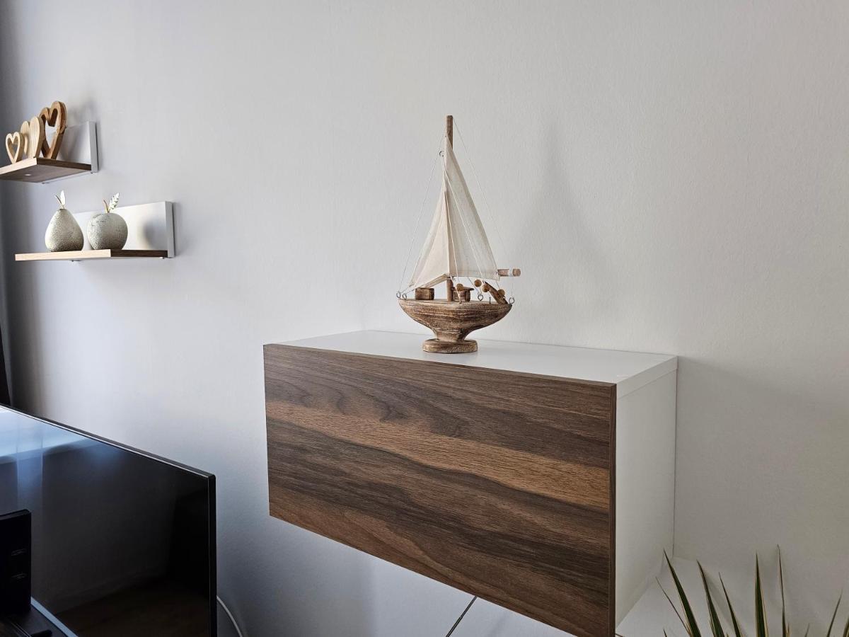 Schoene Grosse Ferienwohnung 79M2 Und 2 Baeder, Zentrumnah, 2Og Erfurt Exteriér fotografie